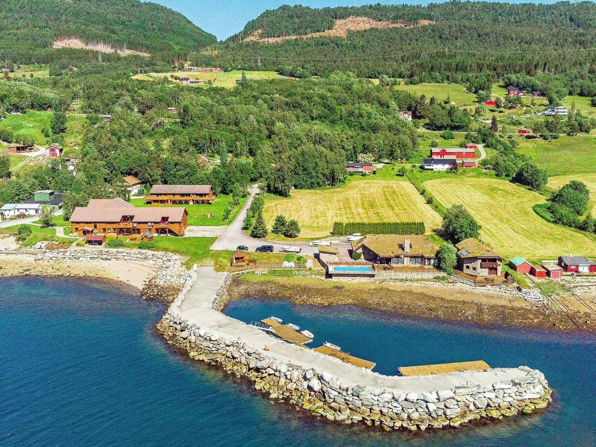 Holiday Home Hovik II Rød Extérieur photo